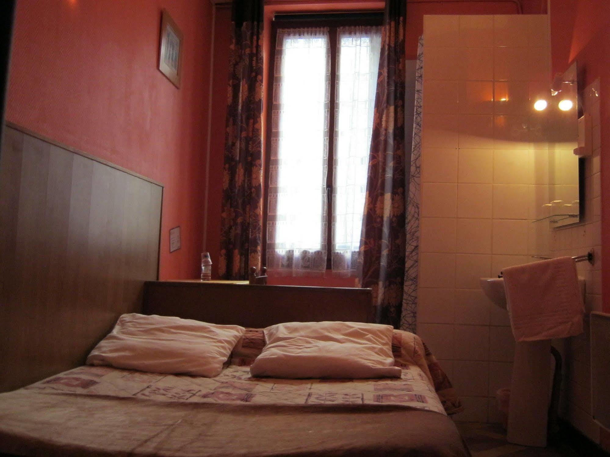Hotel Innova Cardabella Awinion Zewnętrze zdjęcie